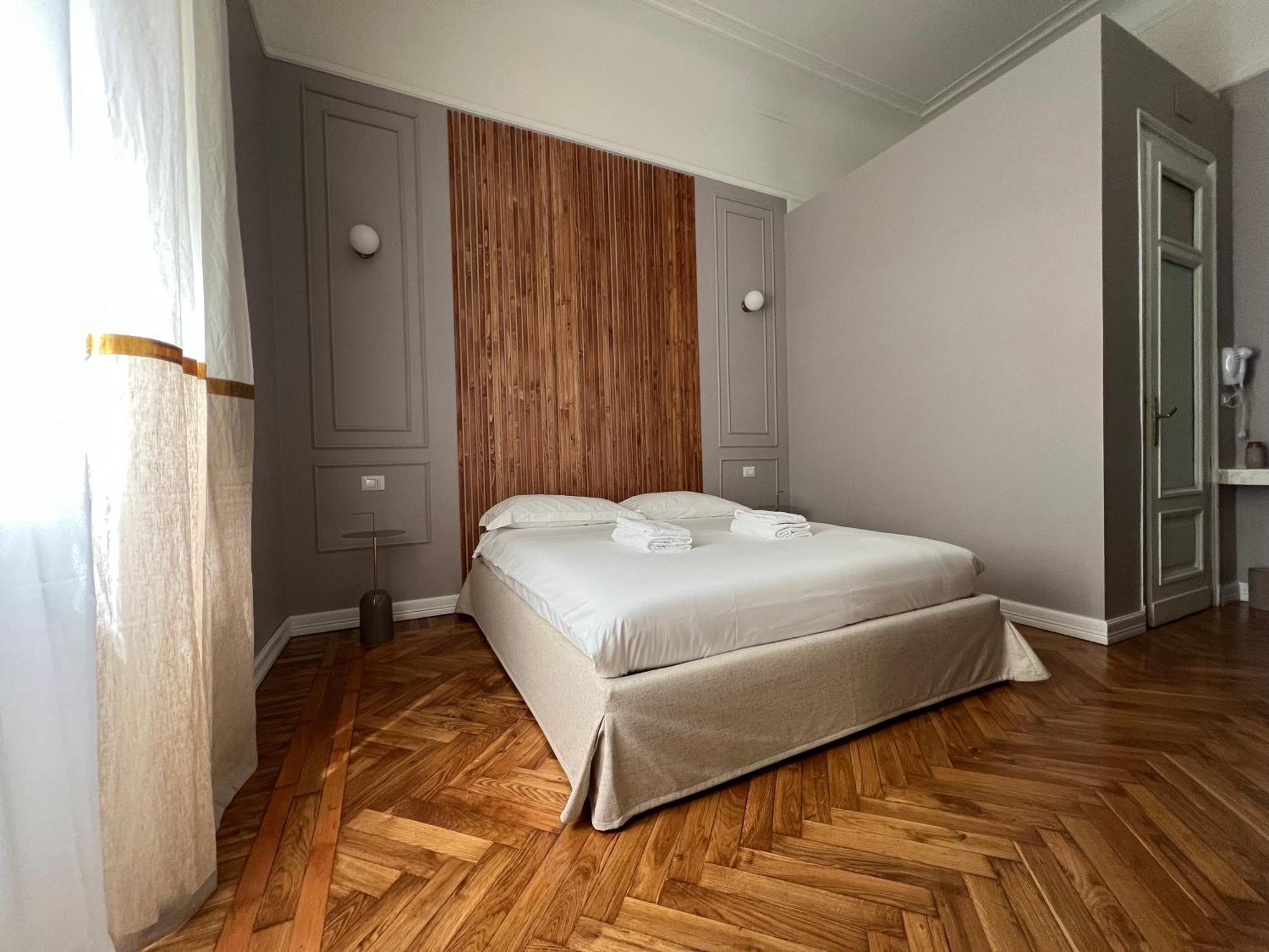 Turin Central Cavour Экстерьер фото